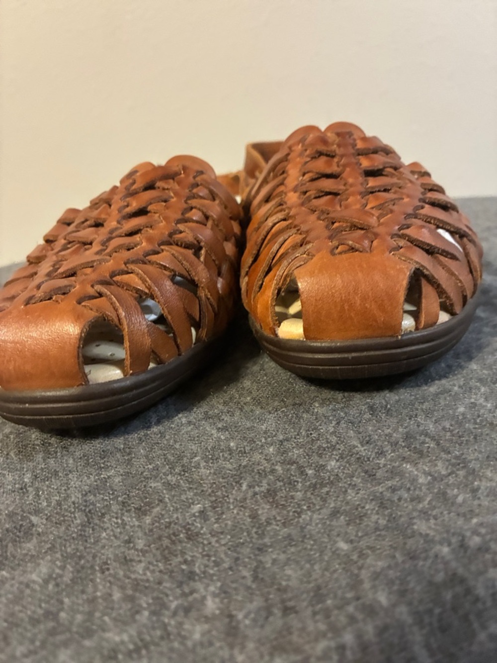 Softspots Tobago Huarache Sling in Cognac Size 6-1/2 - Picture 6 of 9